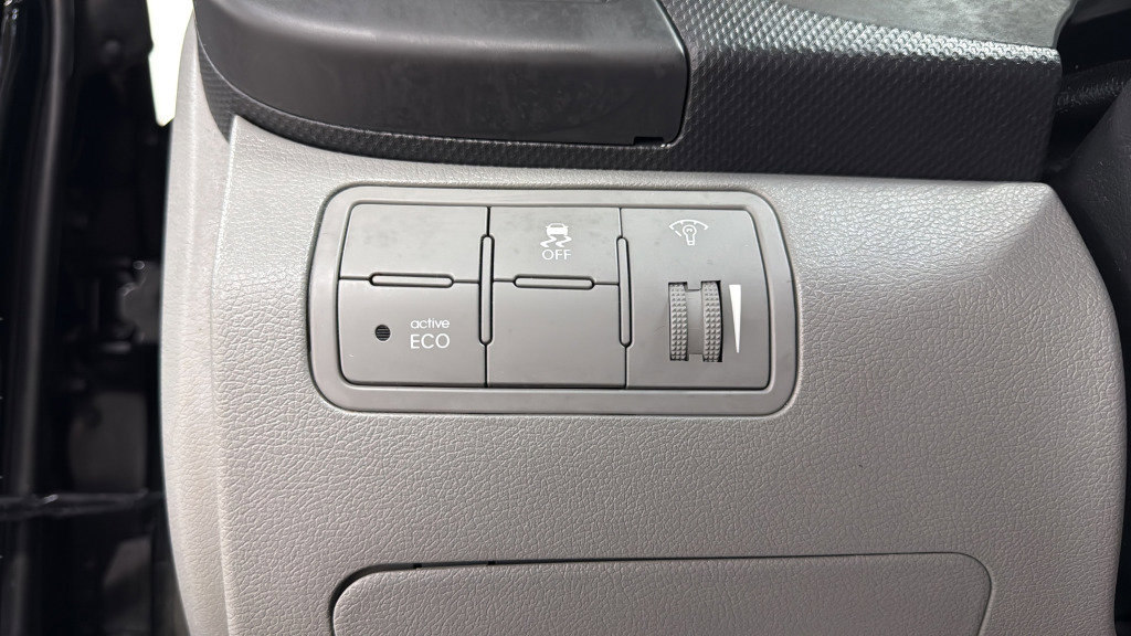 Used 2016 Hyundai Accent SE image 18