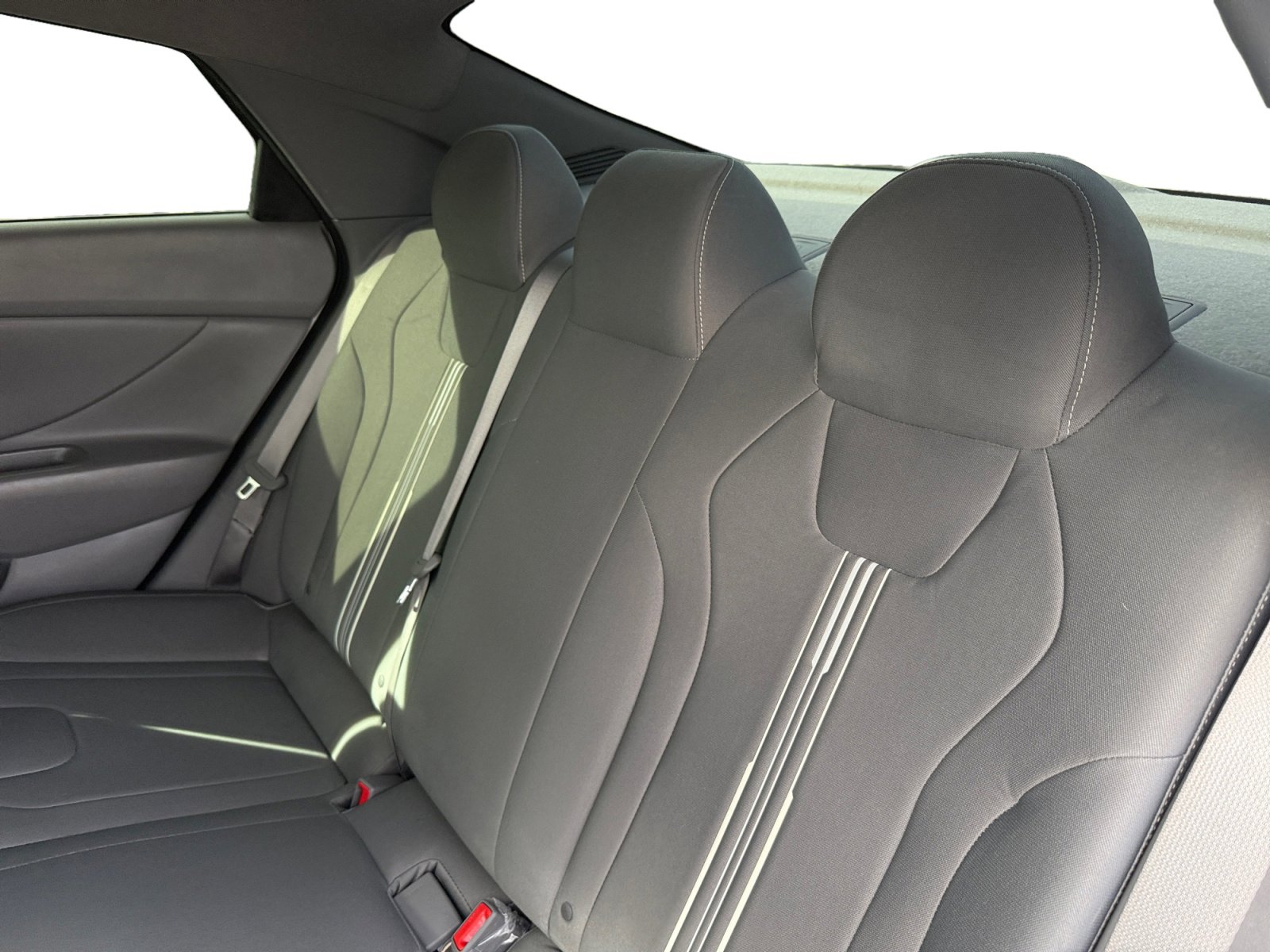 Certified 2023 Hyundai Elantra SEL image 16