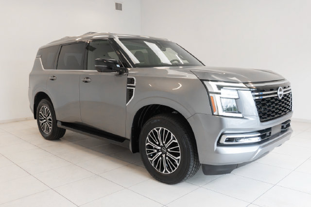 Used 2025 Nissan Armada SL AWD/4WD image 8
