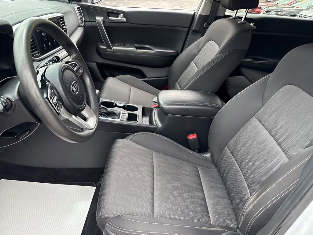 Used 2021 Kia Sportage LX AWD/4WD image 9