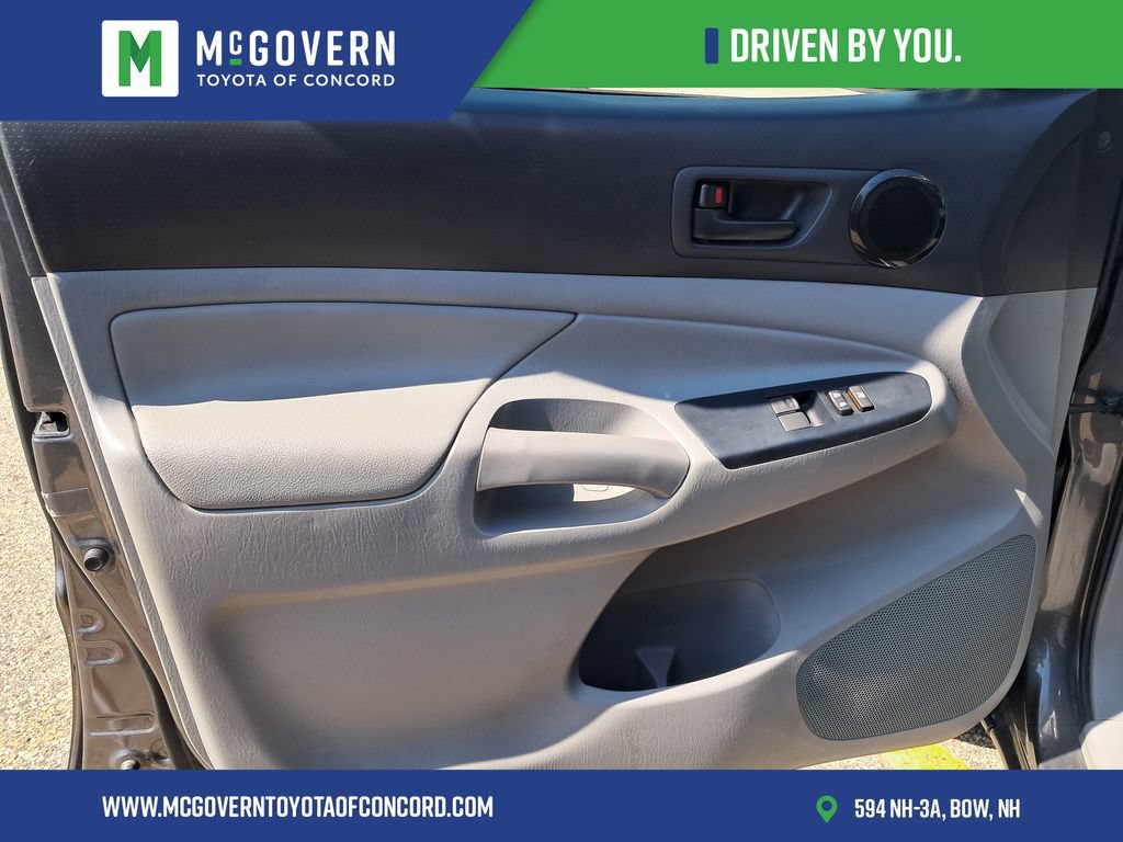 Used 2015 Toyota Tacoma 2WD Access Cab w/ Convenience Package image 10