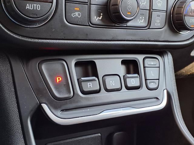Used 2021 GMC Terrain SLE w/ Driver Convenience Package FWD image 14