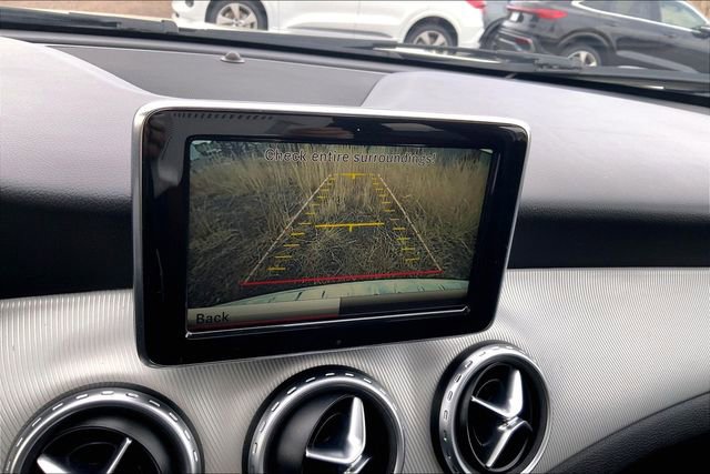 Used 2015 Mercedes-Benz GLA 250 4MATIC image 24
