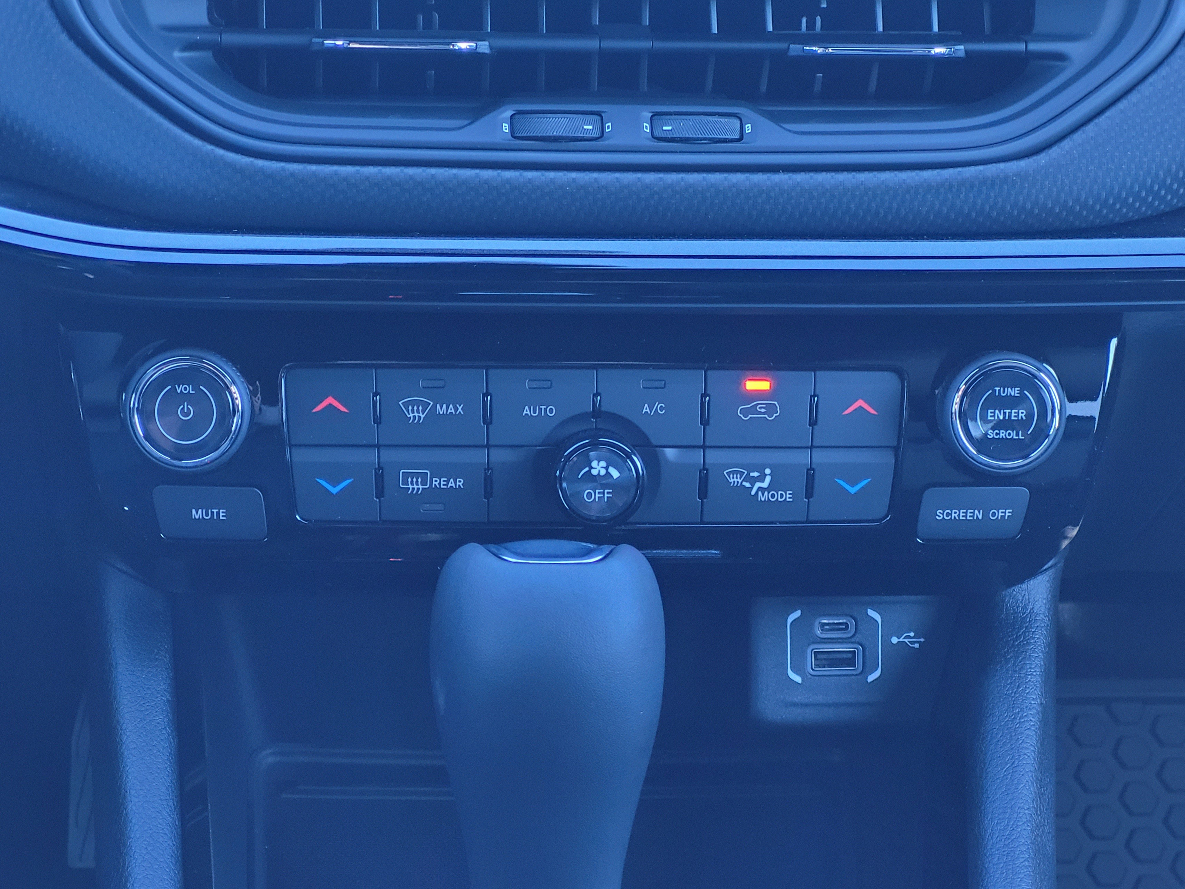 New 2026 Jeep Compass Latitude w/ Quick Order Package 29K image 16