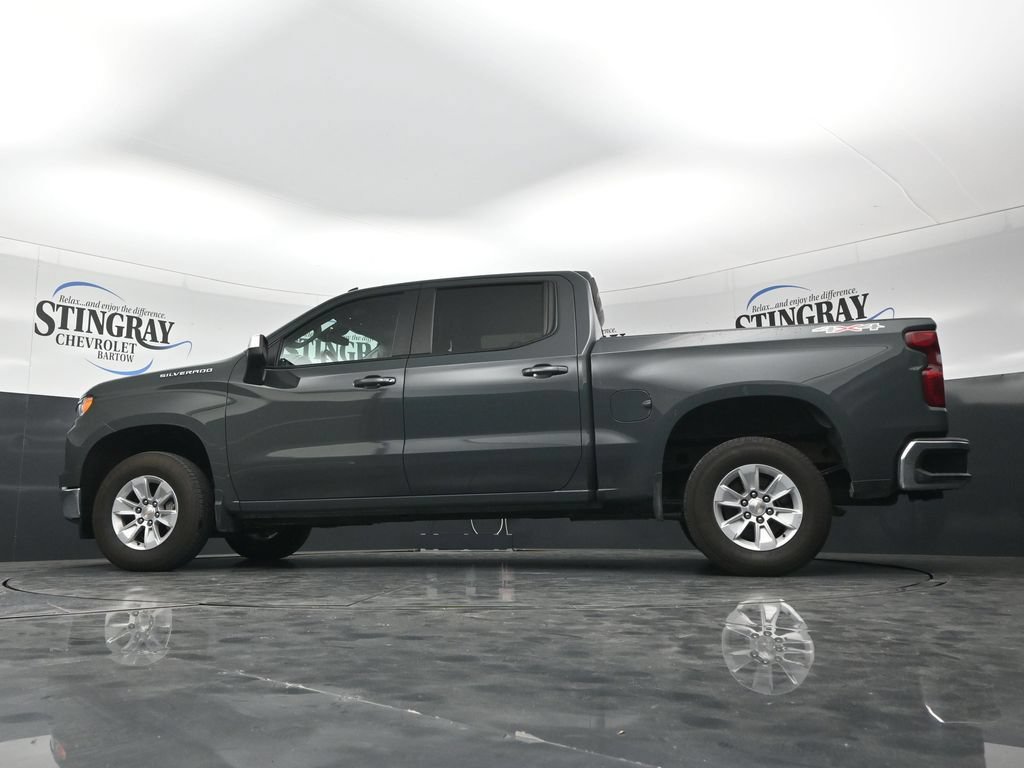 Used 2025 Chevrolet Silverado 1500 LT AWD/4WD image 30