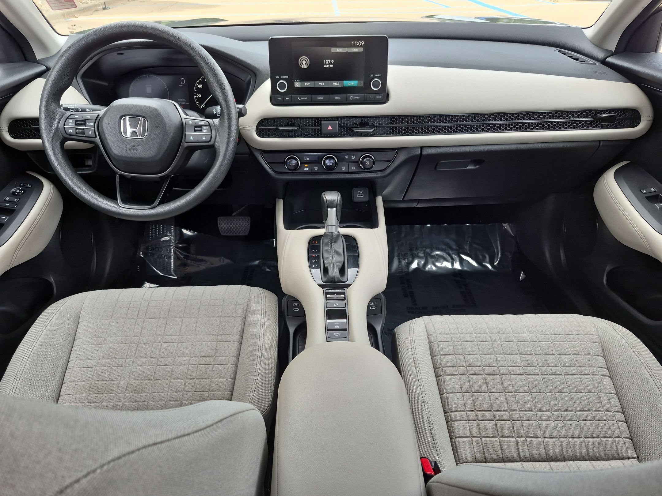 Certified 2024 Honda HR-V LX image 24