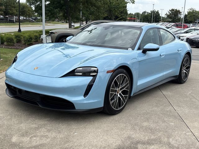 Used 2023 Porsche Taycan RWD image 11