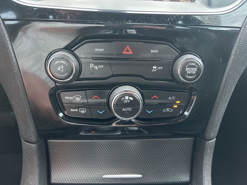 Used 2015 Chrysler 300 S w/ 300S Premium Group image 15