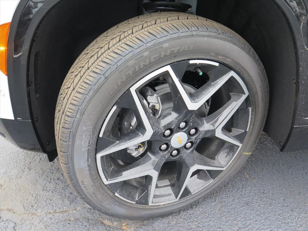 New 2026 Chevrolet Traverse High Country image 16