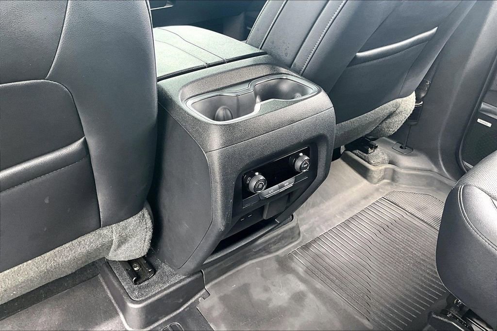 Used 2024 Chevrolet Traverse LT w/ Enhanced Driving Package FWD image 10