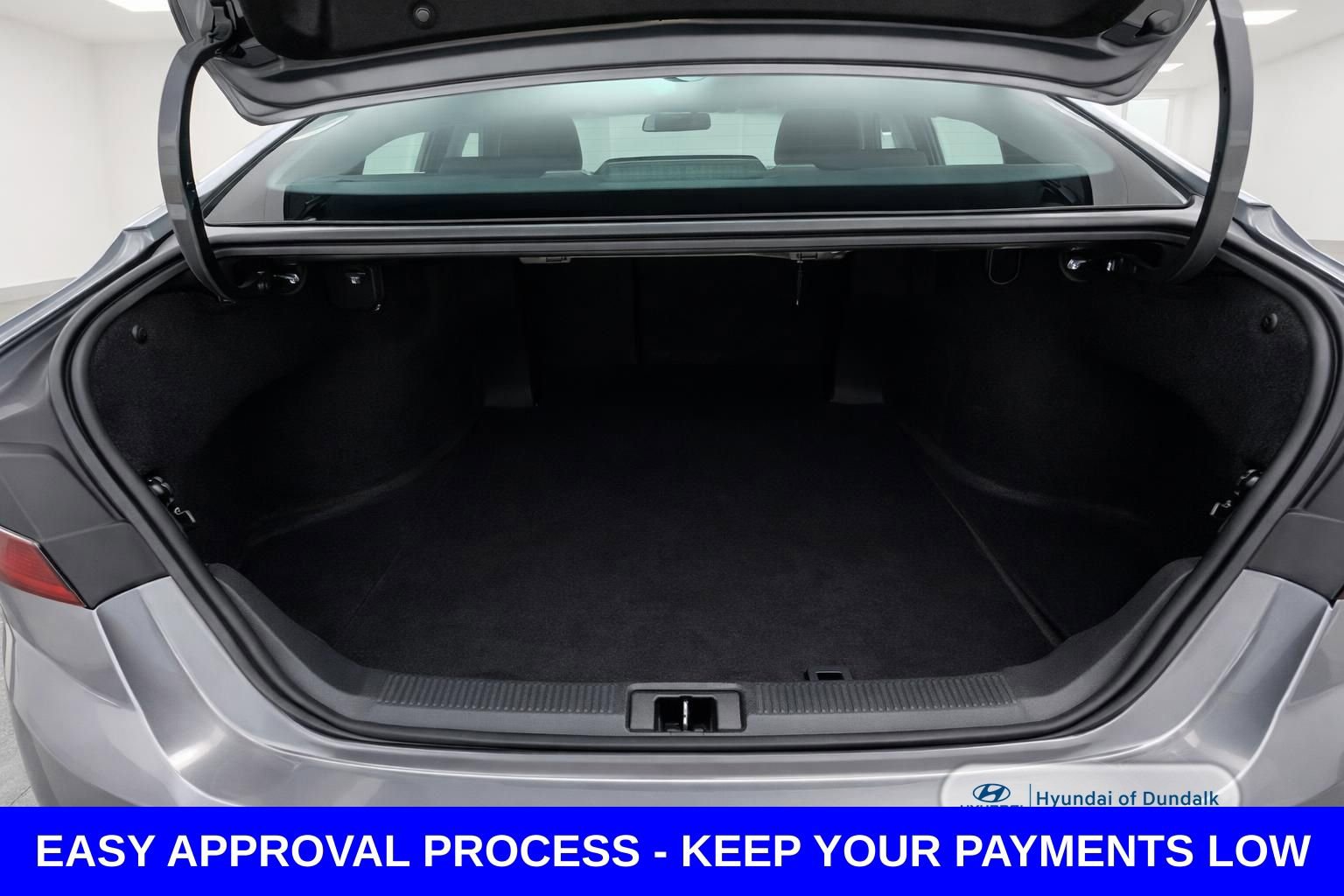 Used 2025 Toyota Camry LE image 17