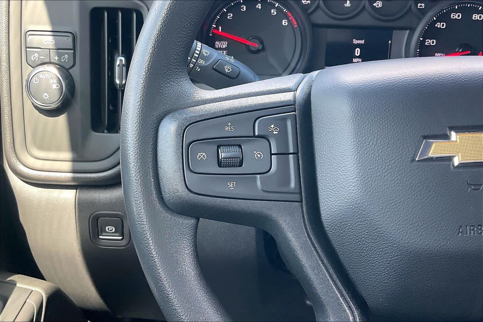 Used 2025 Chevrolet Silverado 1500 Custom w/ Turbomax Blackout Package RWD image 23