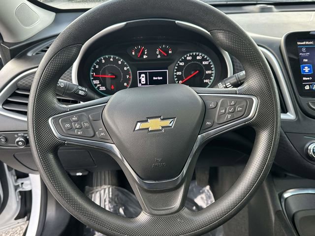 Used 2024 Chevrolet Malibu LT image 14