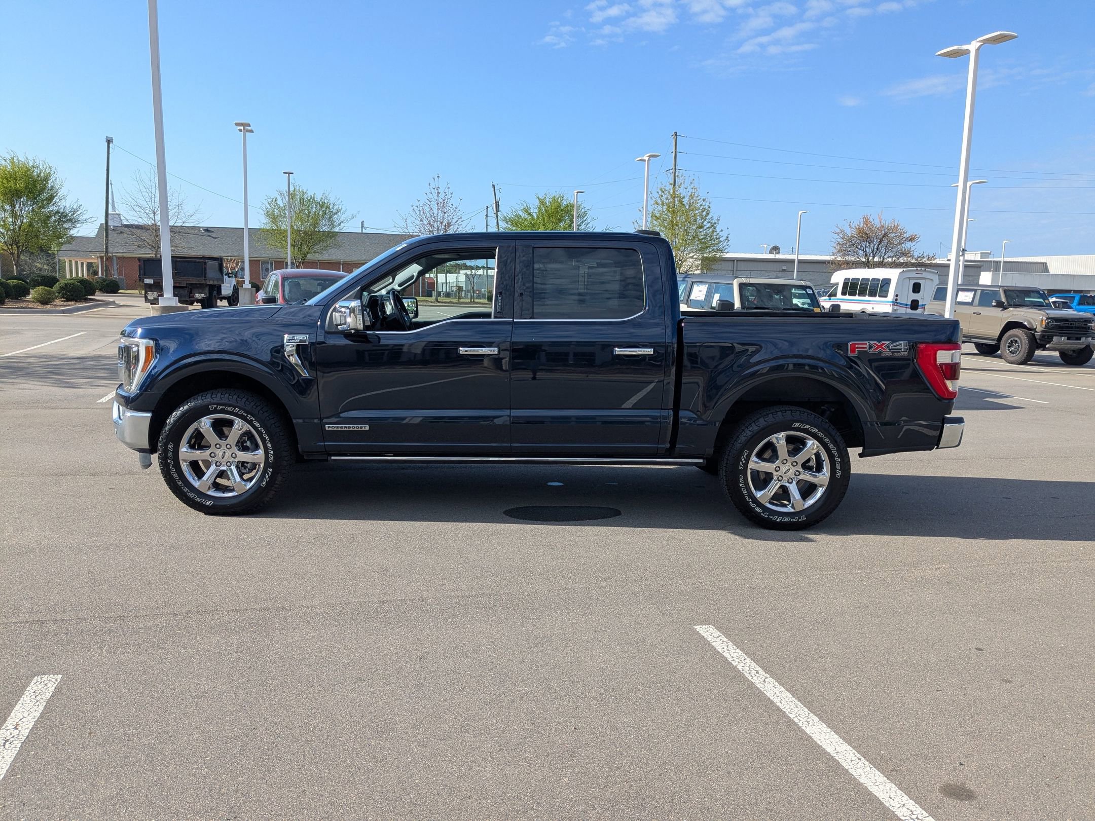 Certified 2022 Ford F150 Lariat w/ Equipment Group 502A High AWD/4WD image 7