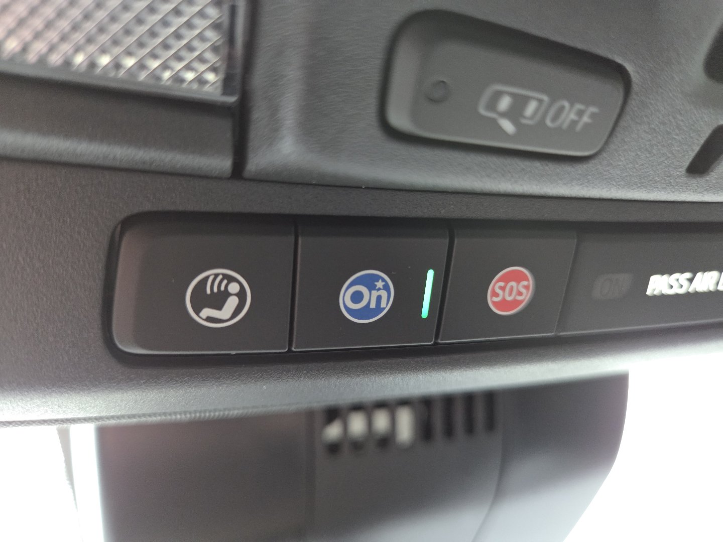 Used 2025 GMC Sierra 1500 AT4 w/ Technology Package AWD/4WD image 38