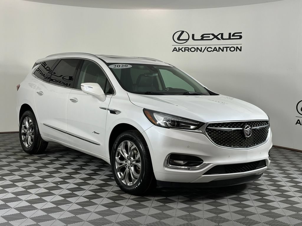Used 2020 Buick Enclave Avenir w/ Avenir Technology Package FWD image 2