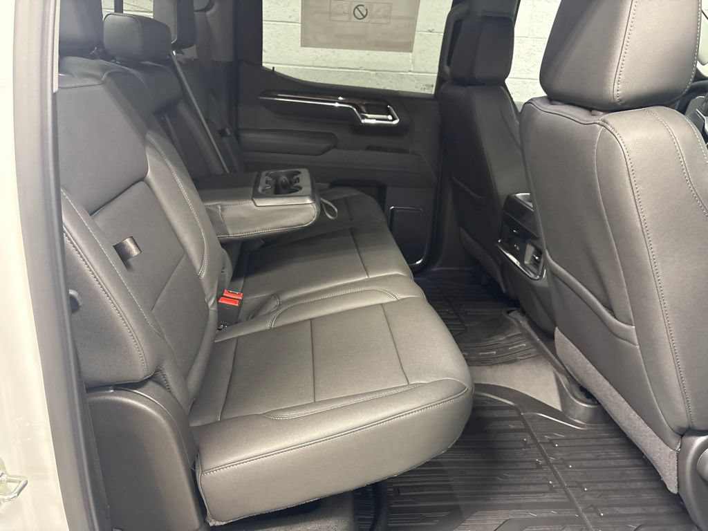 New 2026 GMC Sierra 1500 Elevation w/ Elevation Premium Package AWD/4WD image 11