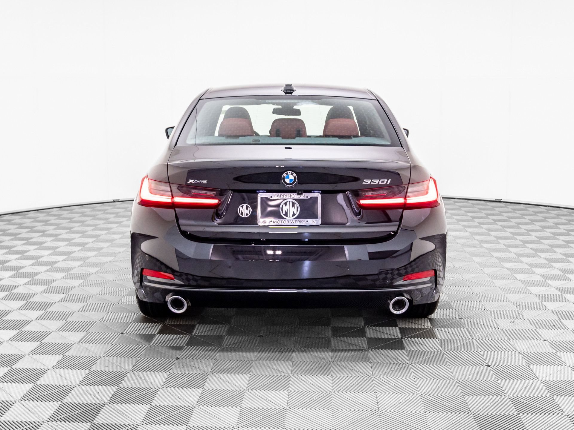 New 2025 BMW 330i xDrive Sedan w/ Convenience Package AWD/4WD image 5