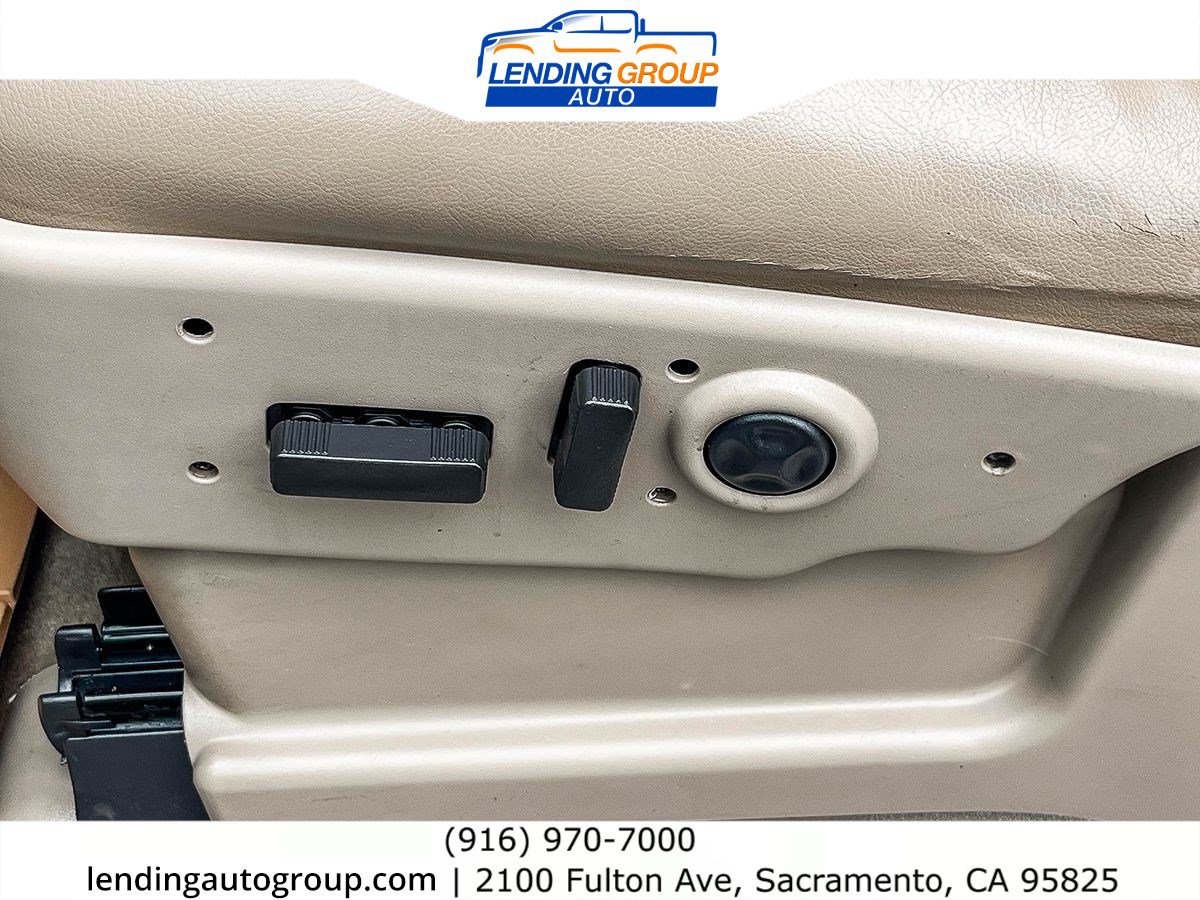Used 2003 GMC Sierra 2500 SLT w/ SLT Preferred Equipment Group AWD/4WD image 20