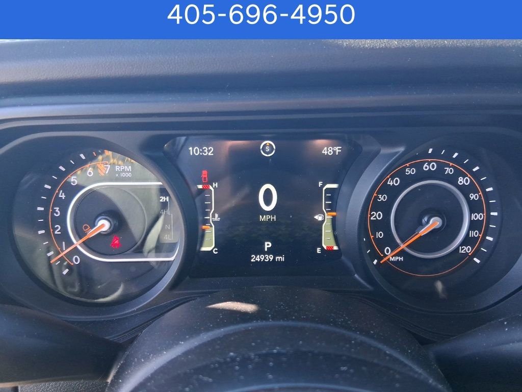 Used 2024 Jeep Gladiator Sport image 18