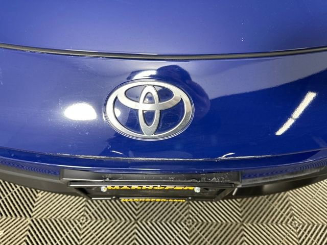 Used 2025 Toyota Prius LE image 9