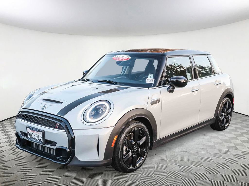 Used 2023 MINI Cooper S image 4
