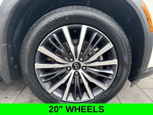 Certified 2023 INFINITI QX60 Sensory w/ Vision Package AWD/4WD image 9
