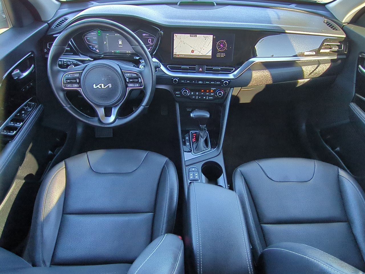 Certified 2022 Kia Niro EX Premium image 23
