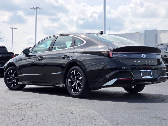 Used 2024 Hyundai Sonata SEL AWD/4WD image 13