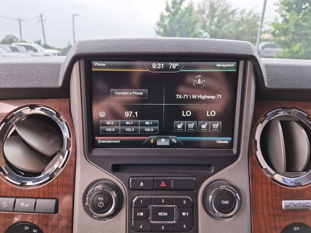 Used 2016 Ford F250 King Ranch w/ FX4 Off-Road Package AWD/4WD image 25