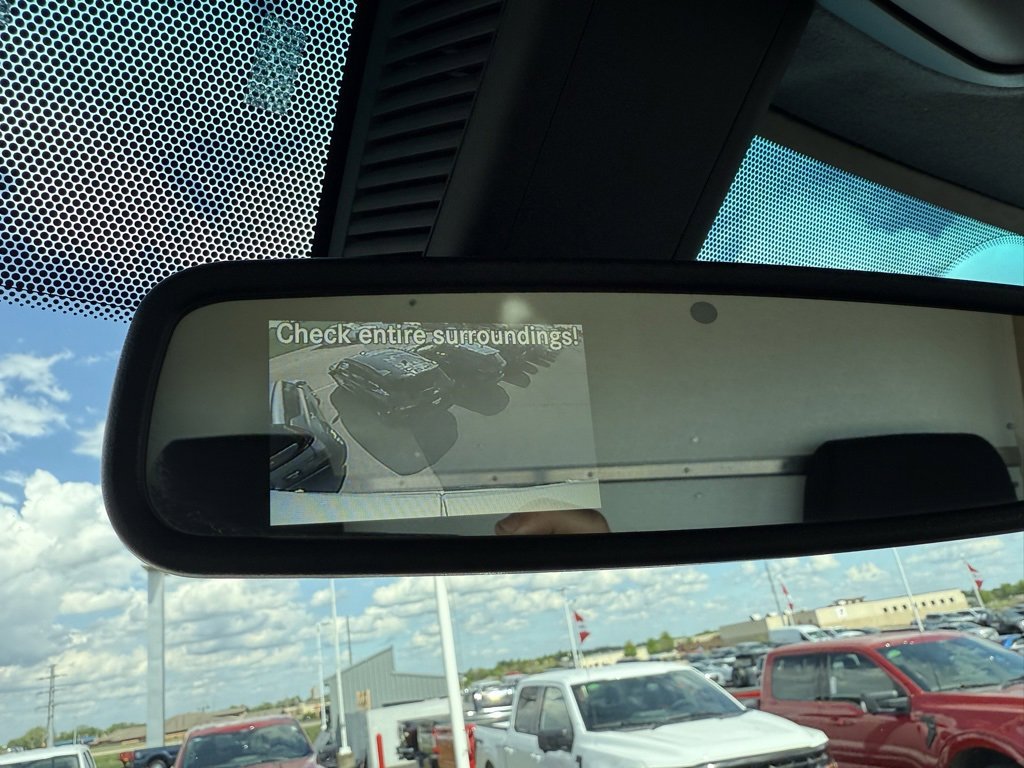 Used 2019 Freightliner Sprinter 2500 image 12