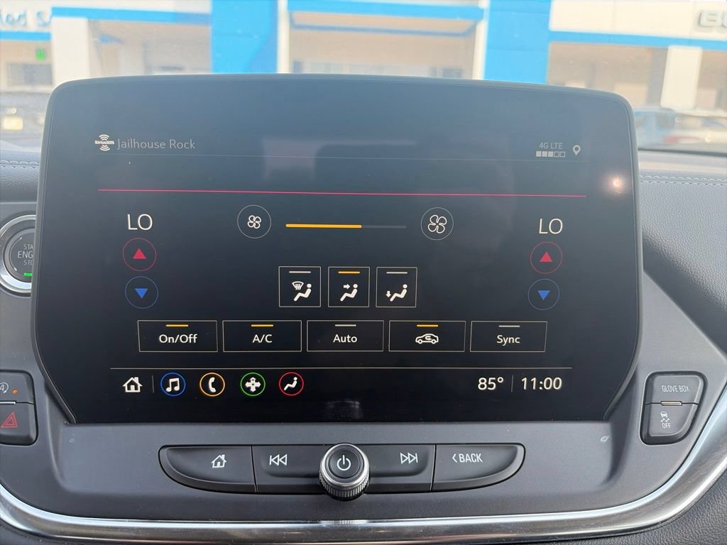 Used 2025 Chevrolet Blazer LT FWD image 18