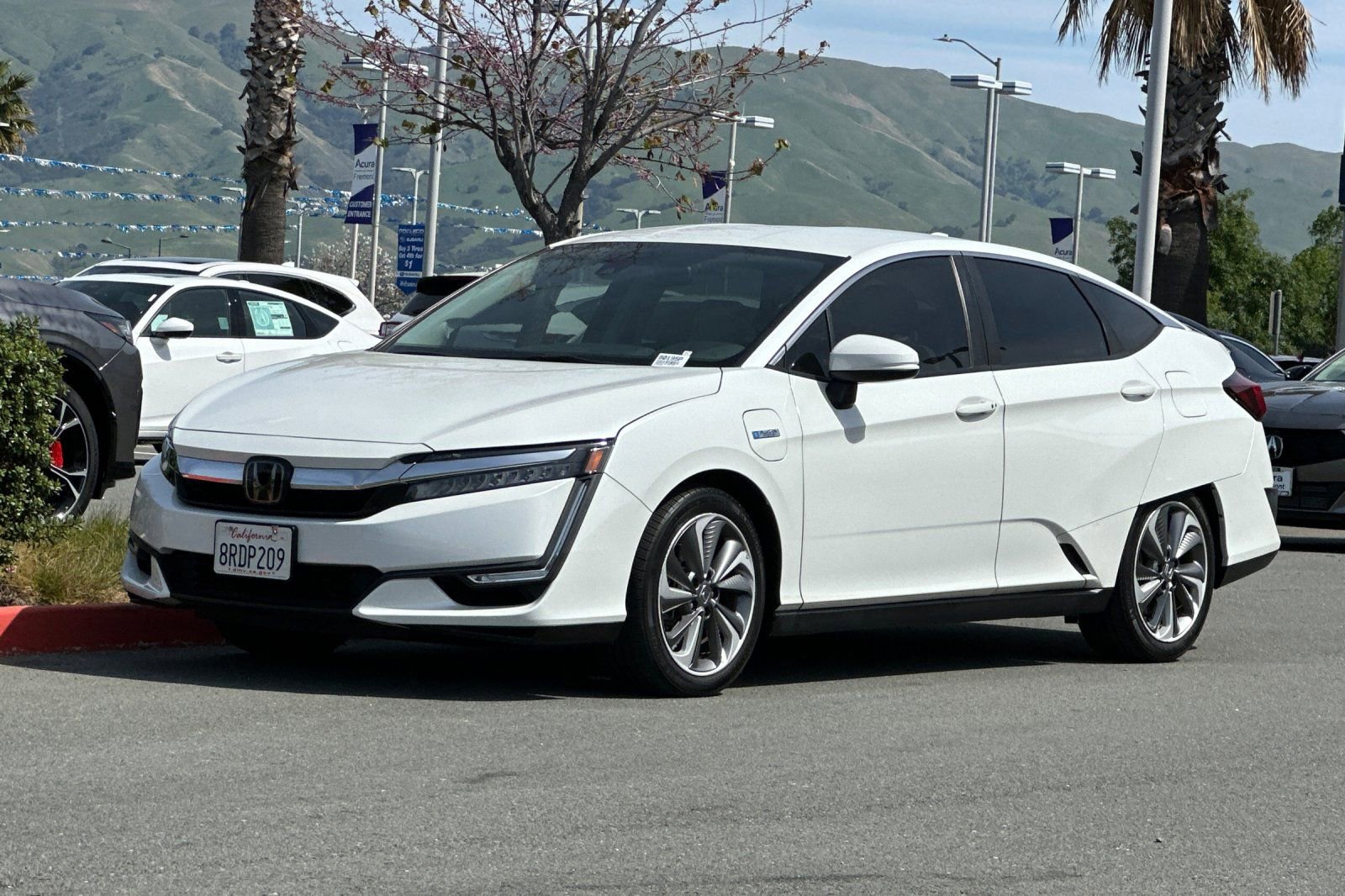 Used 2020 Honda Clarity Plug-In Hybrid image 8