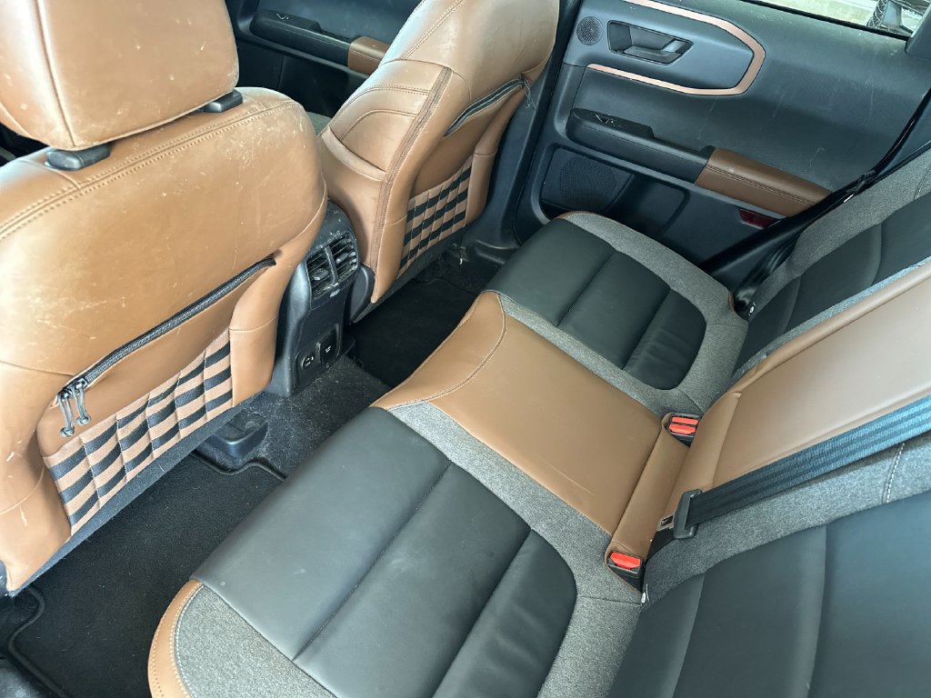 Used 2022 Ford Bronco Sport Outer Banks w/ Tech Package AWD/4WD image 11