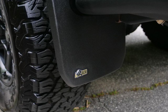 Used 2016 Jeep Wrangler Unlimited Rubicon AWD/4WD image 32
