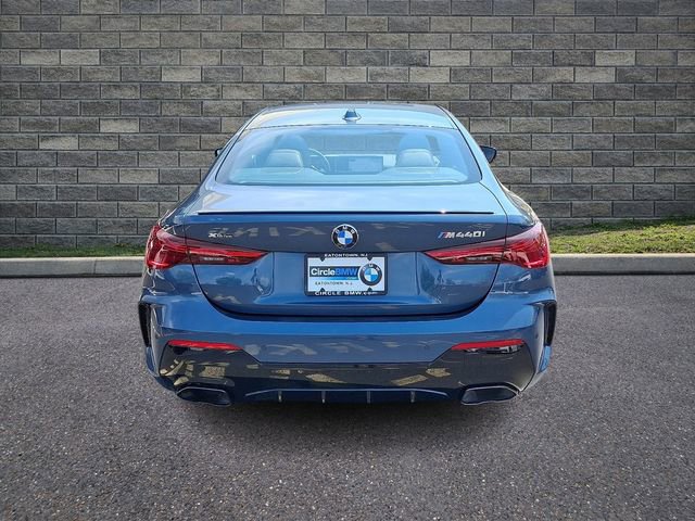 Used 2025 BMW 440i xDrive Coupe w/ Premium Package AWD/4WD image 5