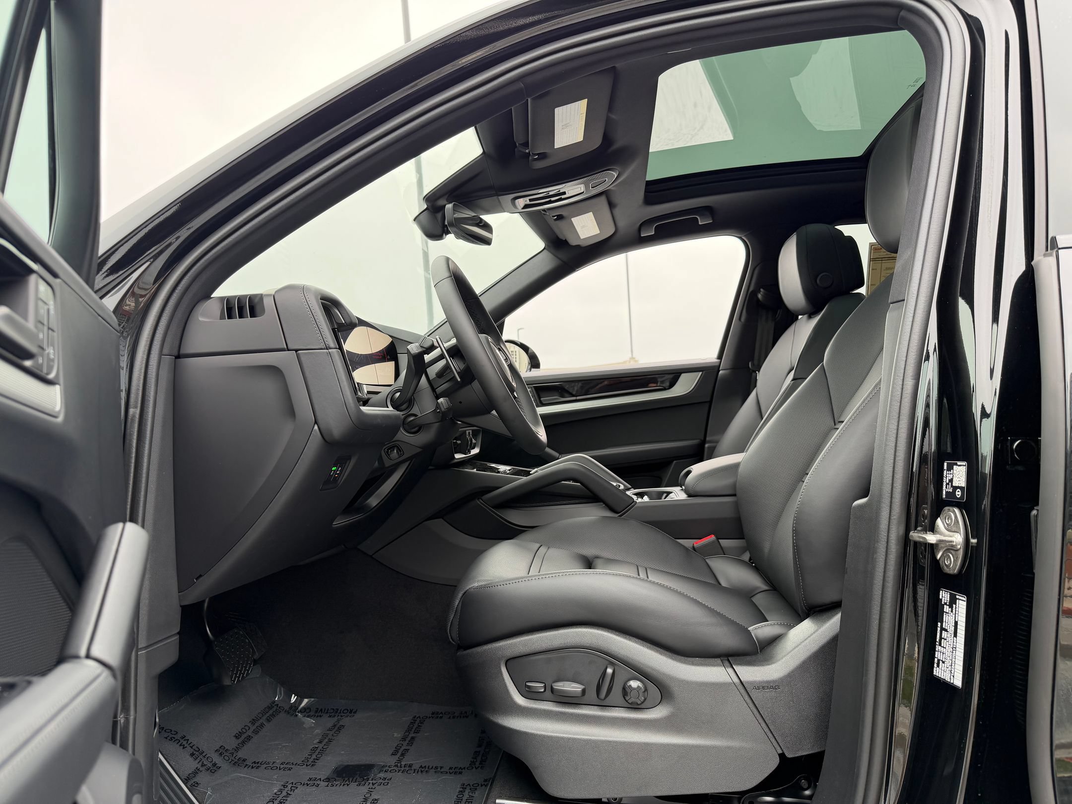 New 2026 Porsche Cayenne E-Hybrid AWD/4WD image 28