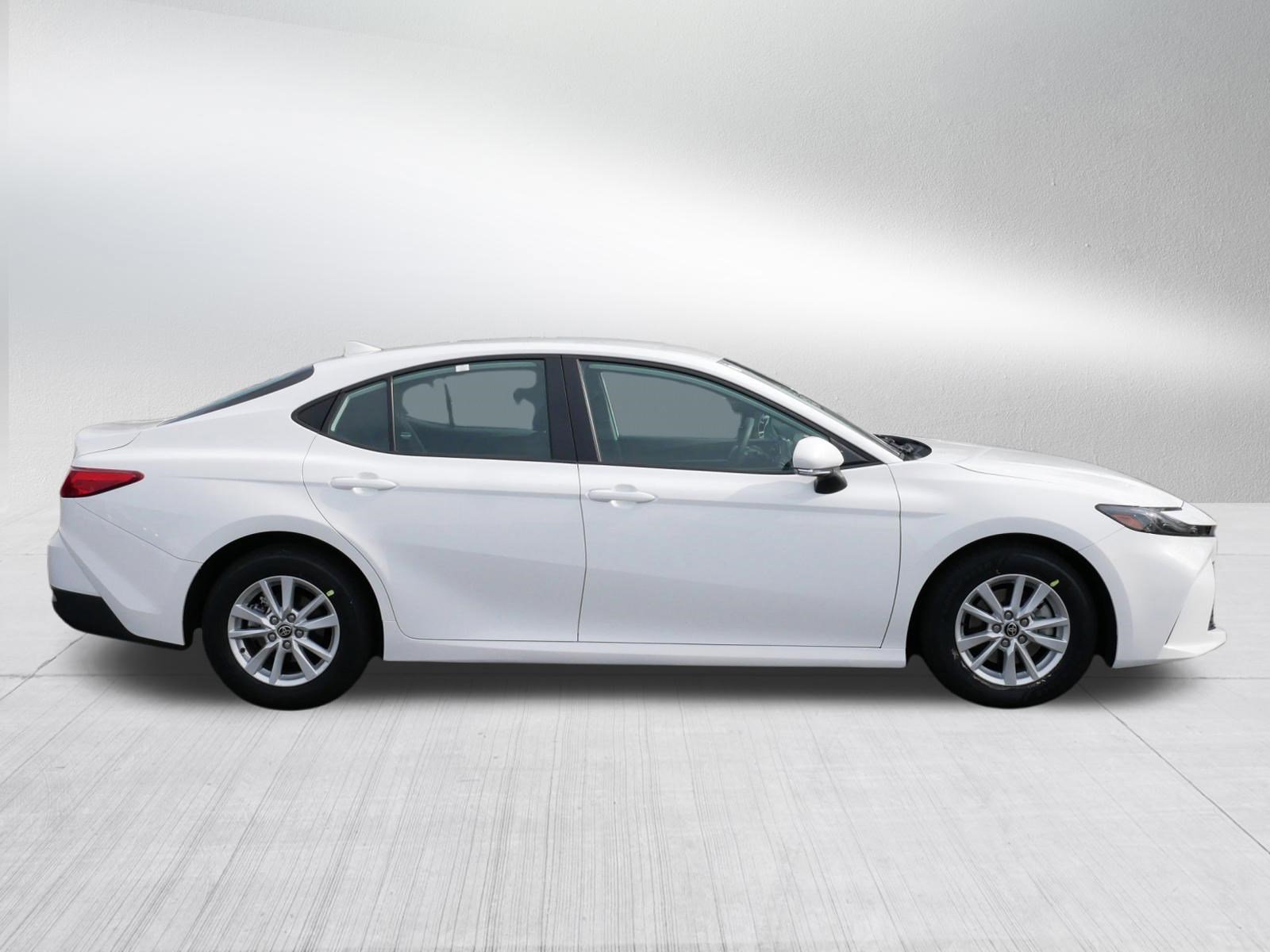 Certified 2025 Toyota Camry LE FWD image 8