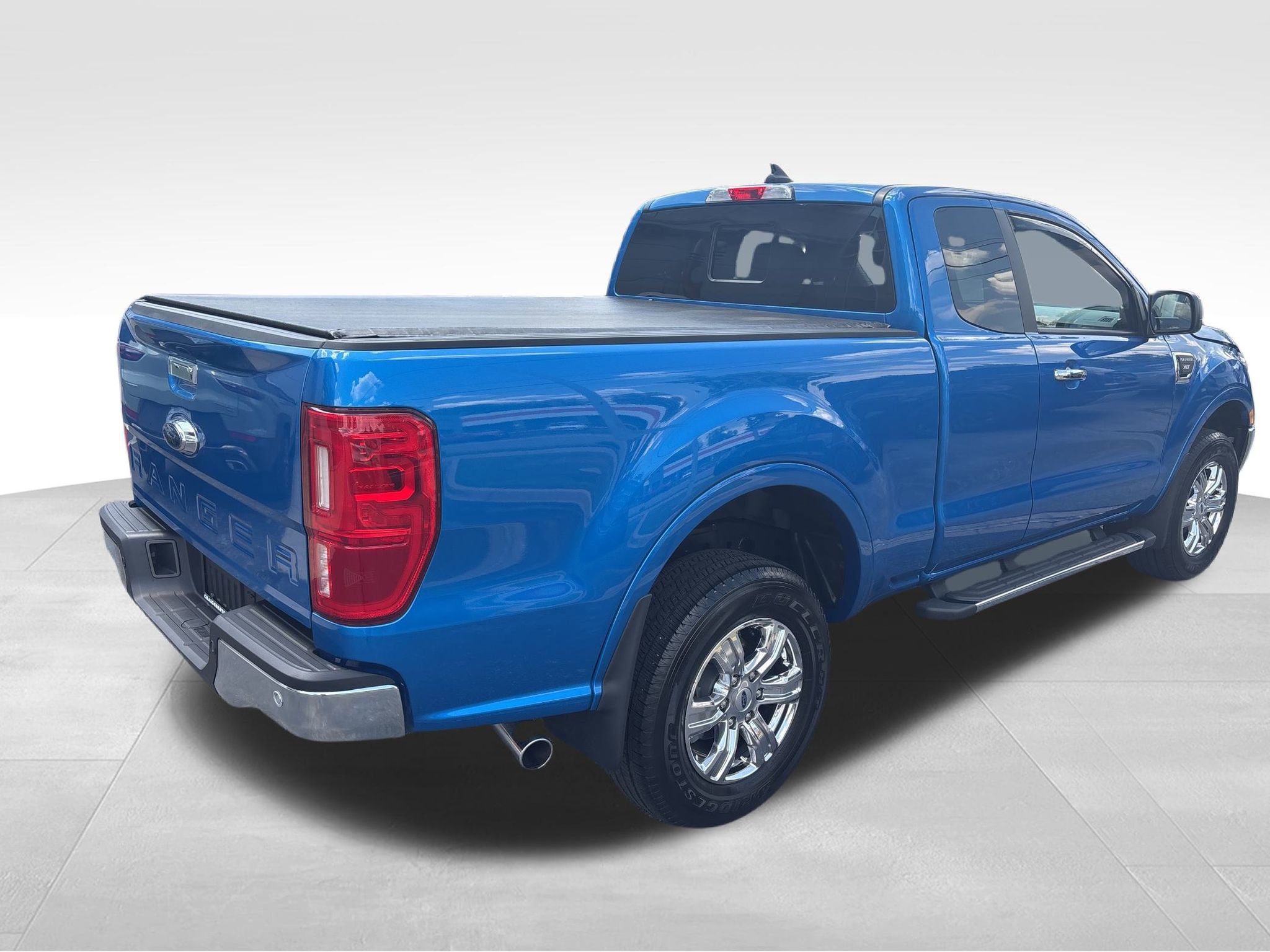 Used 2023 Ford Ranger XLT w/ Equipment Group 302A High image 3