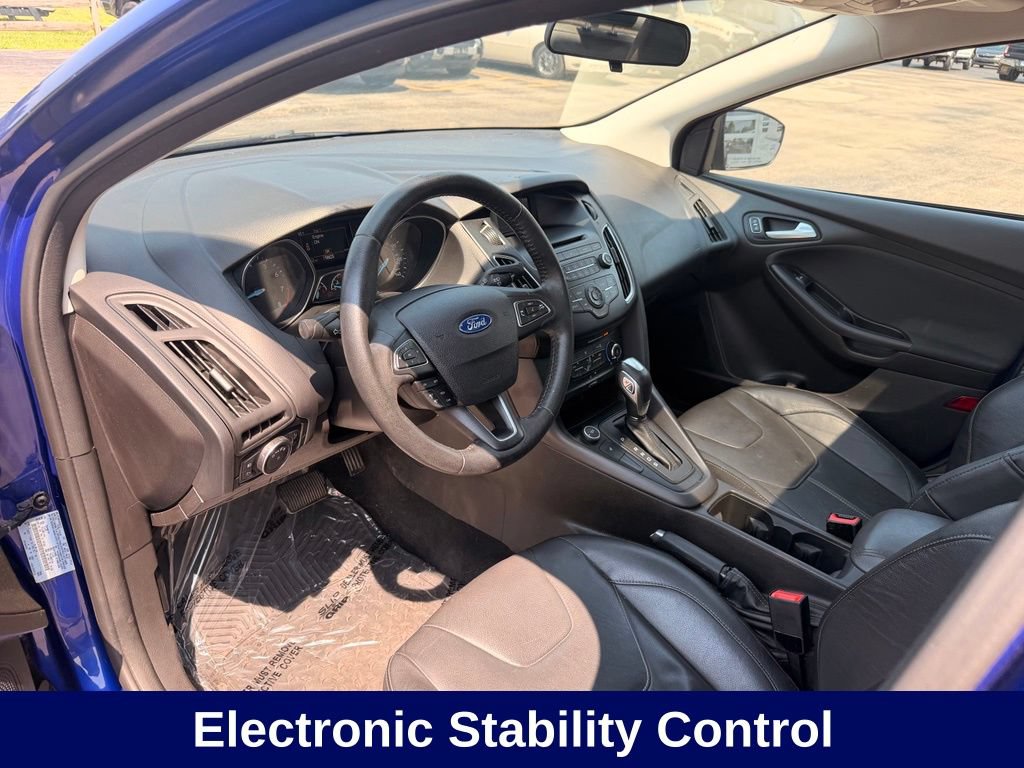Used 2015 Ford Focus SE w/ Equipment Group 201A FWD image 19