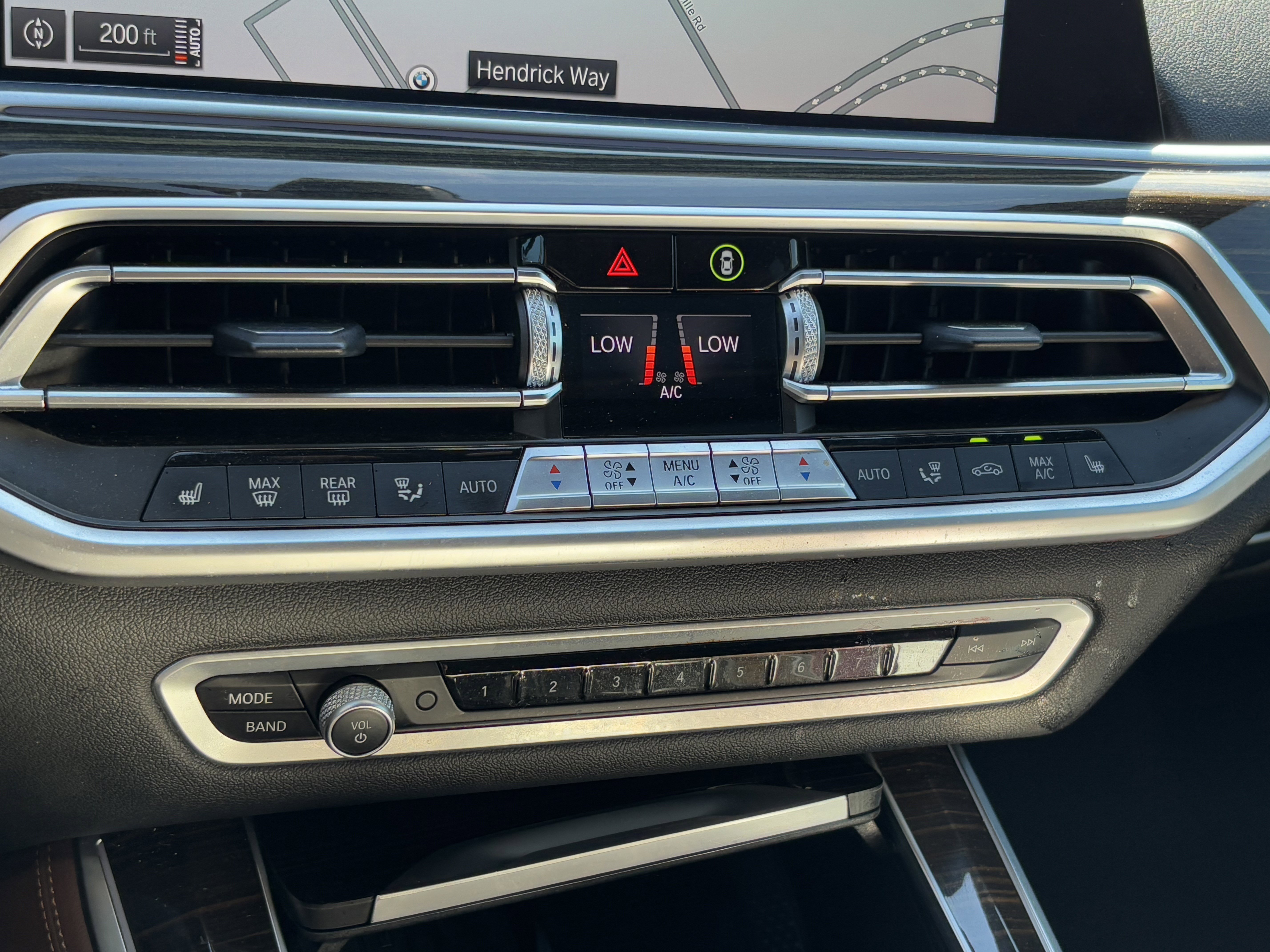 Used 2021 BMW X5 xDrive40i w/ Premium Package image 29