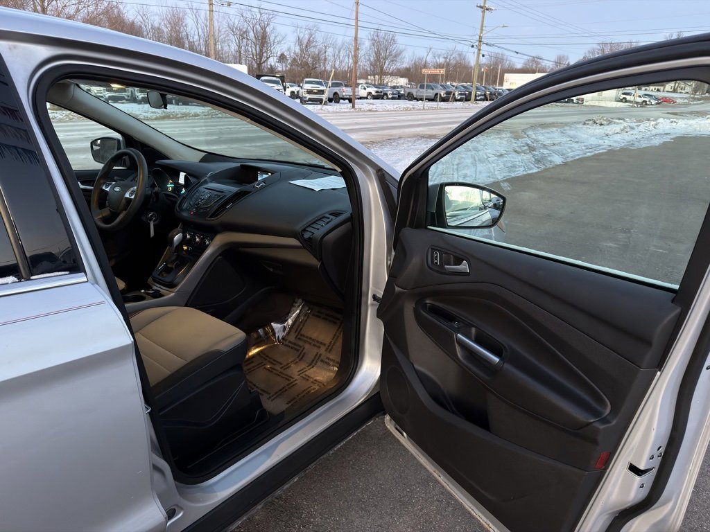 Used 2015 Ford Escape SE image 22