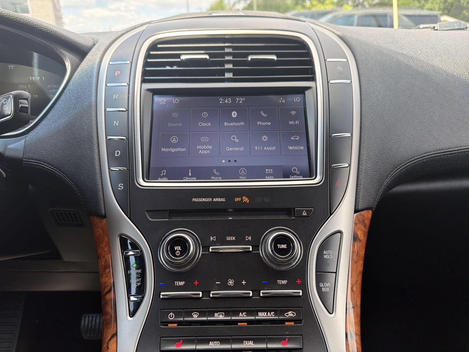 Used 2019 Lincoln Nautilus Select AWD/4WD image 29