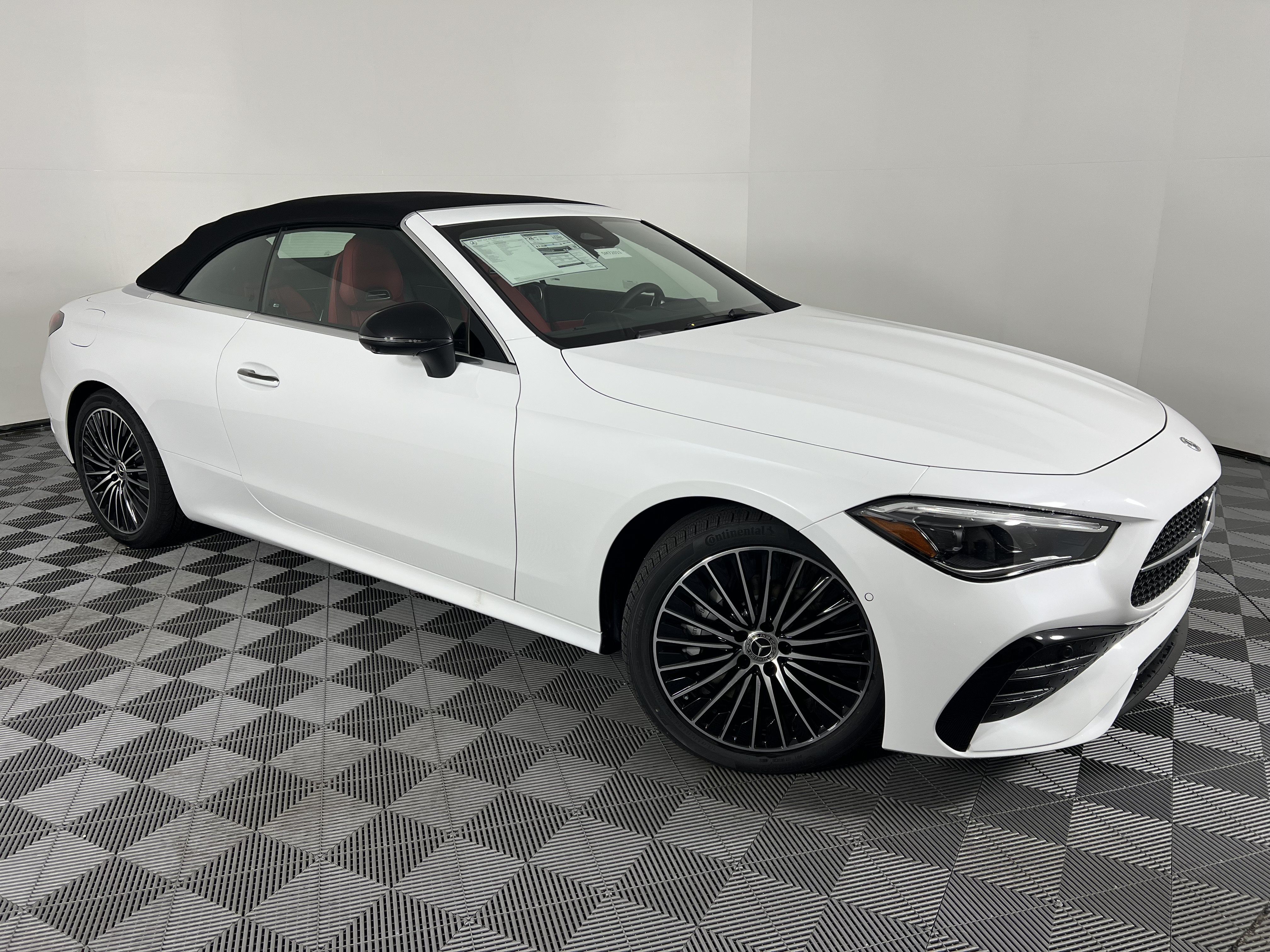 New 2027 Mercedes-Benz CLE 450 4MATIC Cabriolet image 2