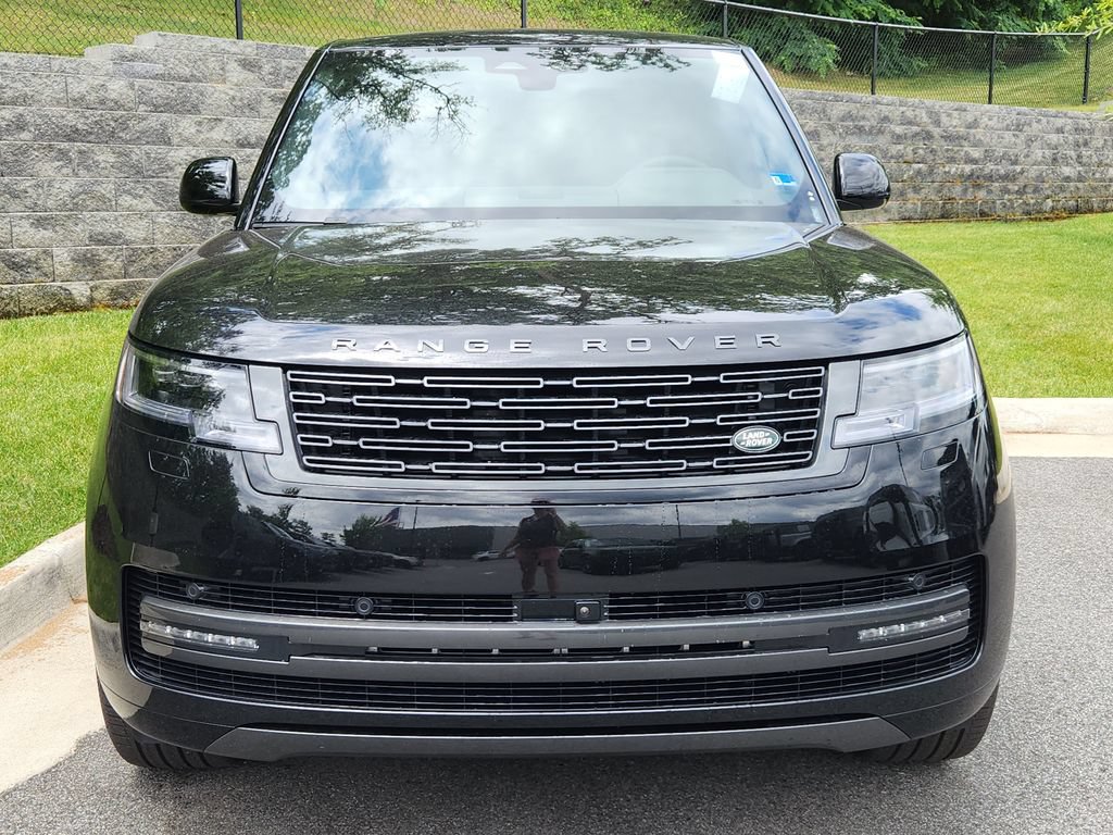 New 2026 Land Rover Range Rover Long Wheelbase SE AWD/4WD image 8