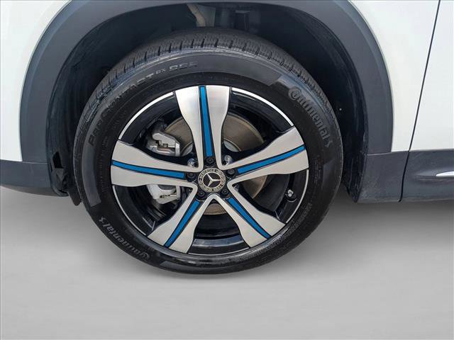 Used 2023 Mercedes-Benz EQB 350 4MATIC SUV image 21