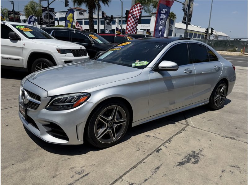 Used 2019 Mercedes-Benz C 300 Sedan image 9