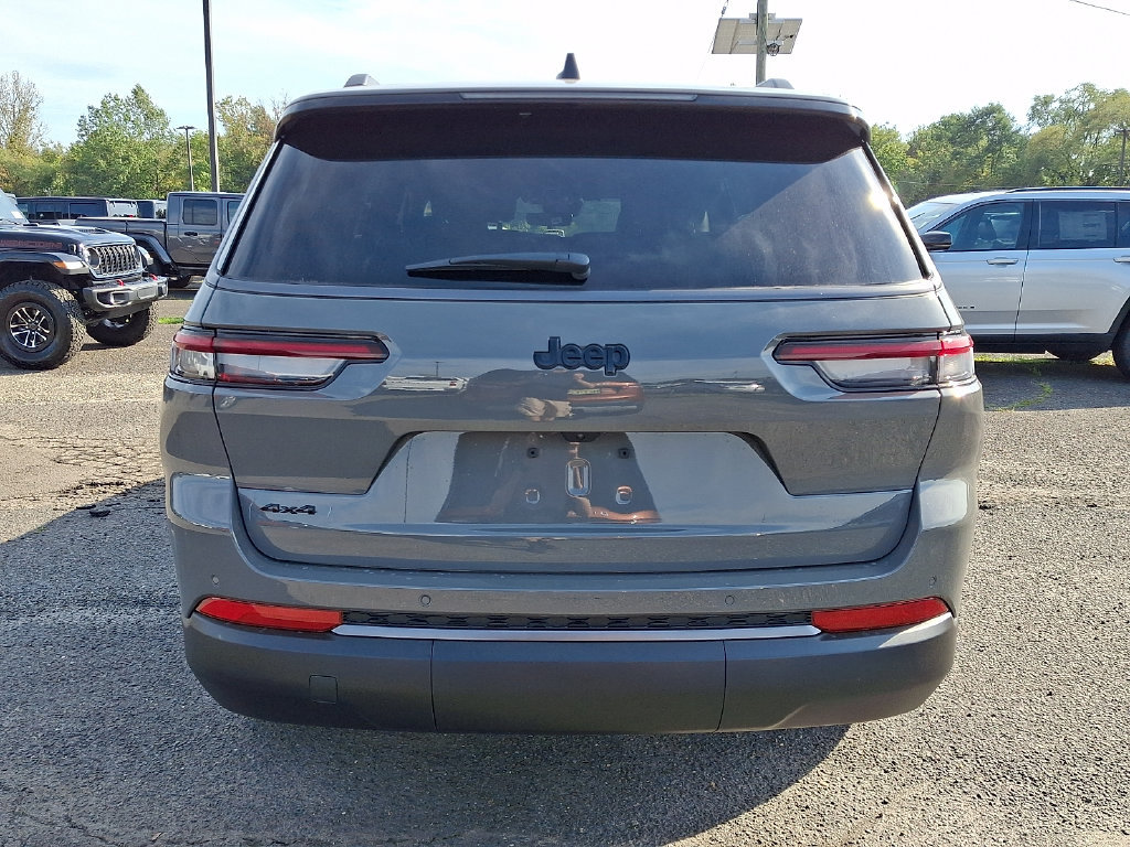 New 2027 Jeep Grand Cherokee L Limited AWD/4WD image 7