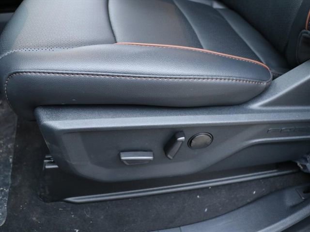 New 2026 Ford F250 Lariat w/ Black Appearance Package image 20