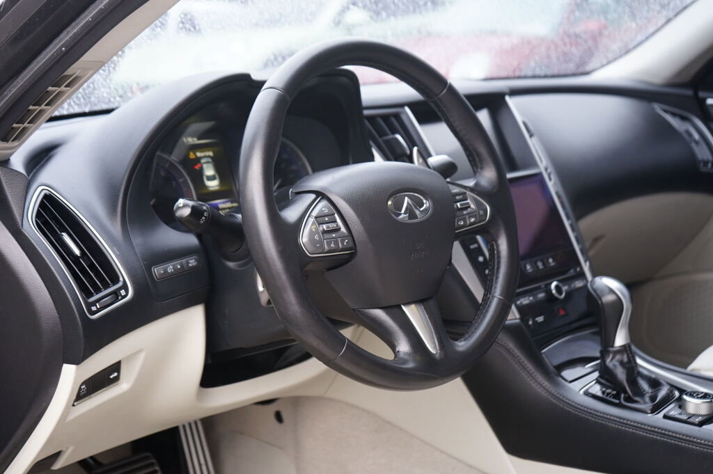Used 2015 INFINITI Q50 Sport w/ Navigation Package image 10